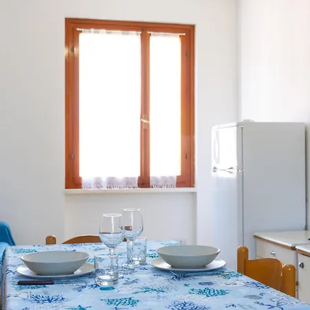 Baia Del Tramonto Appartement *