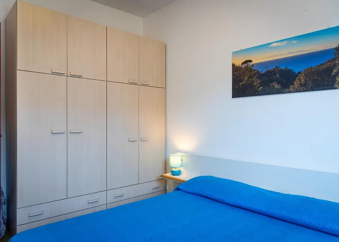 Baia Del Tramonto Портоферрайо